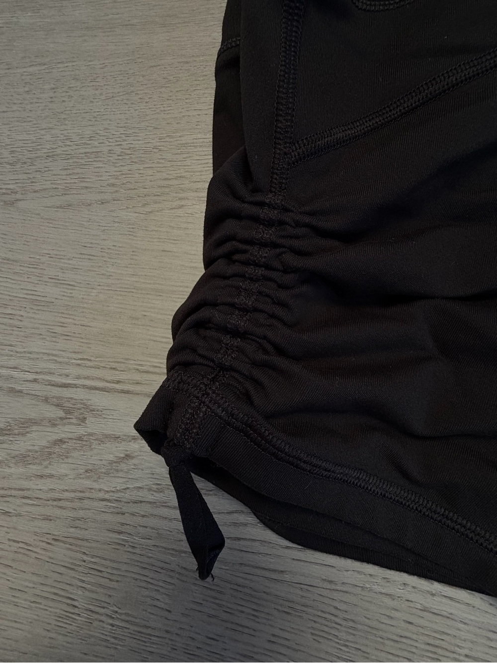 Victoria's Secret VSX Sport Knockout Hot Shorts Ruched Black Women's Size M - Picture 8 of 8